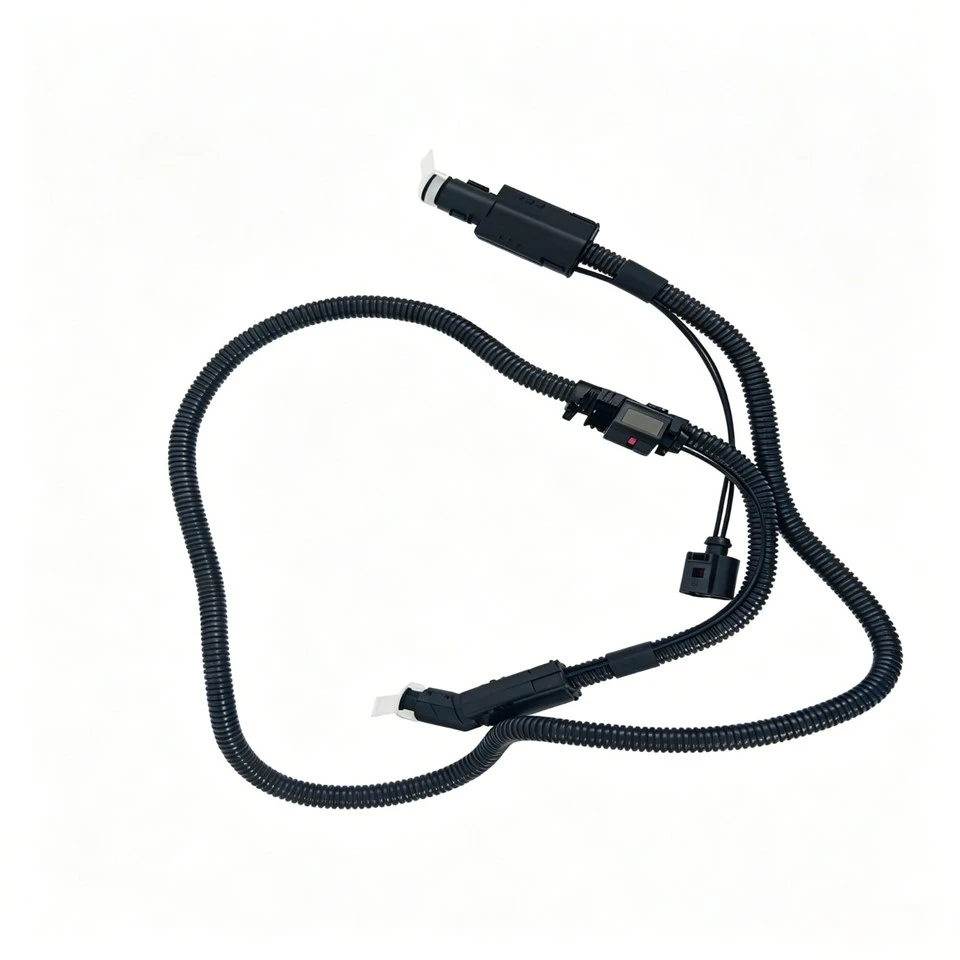EM1102DFHS OEM Standard SCR Heated Hose For Volkswagen Passat Exhaust Aftertreatment Systems factory